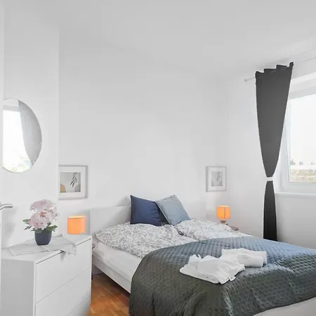 Stockerau Comfort Studio 1 Bedroom For 2 Exterior photo