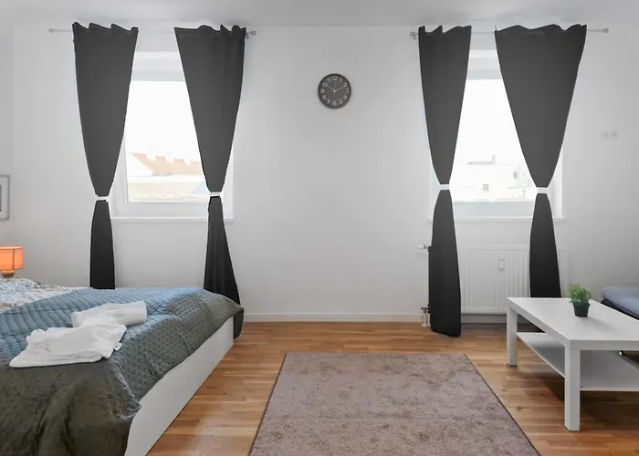 Stockerau Comfort Studio 1 Bedroom For 2