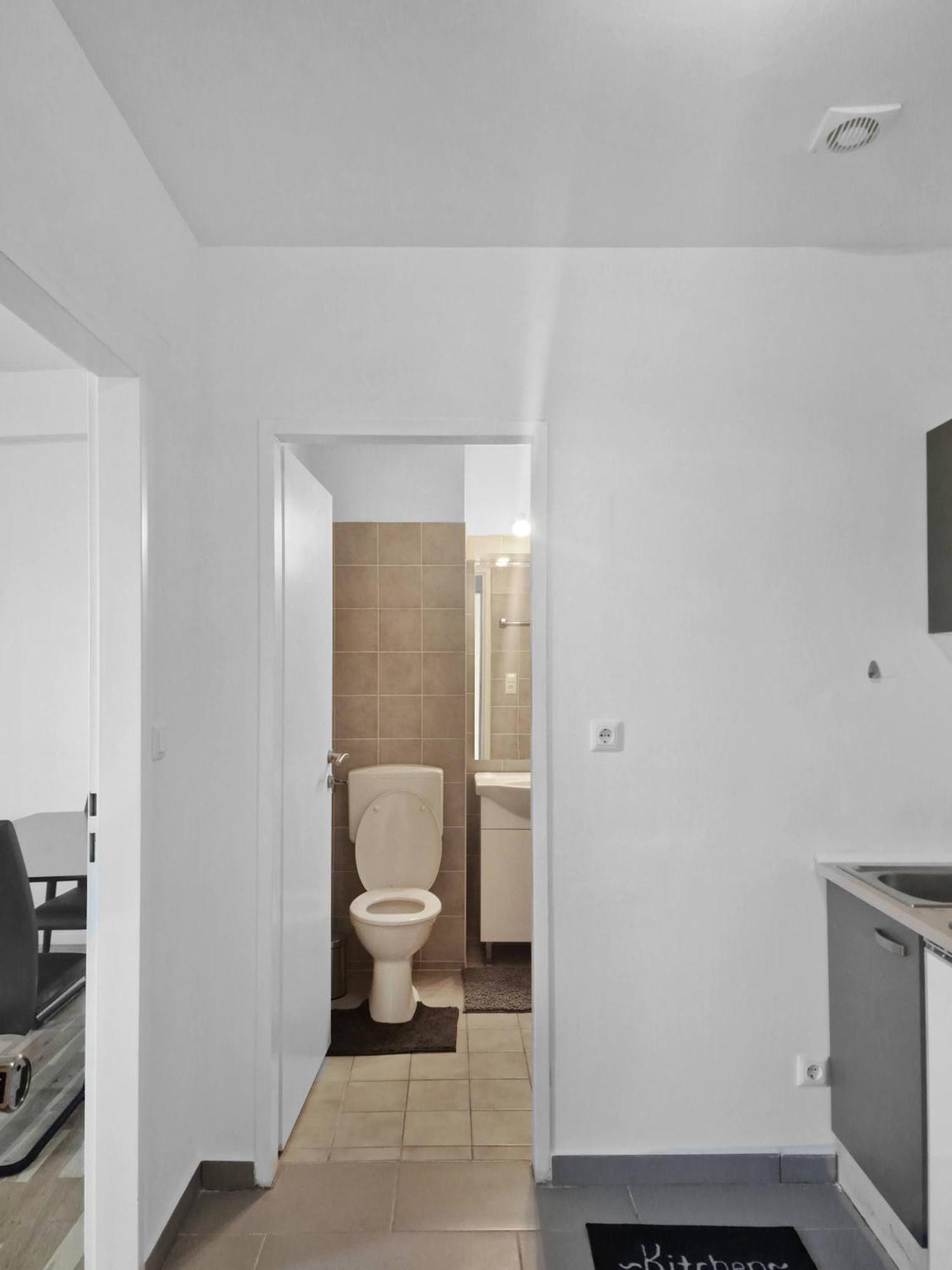 Comfort 1 Bedroom For 2 Apartment *